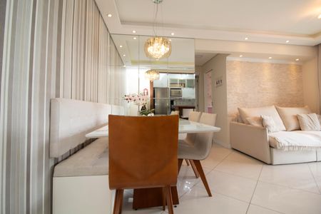 Sala de apartamento à venda com 2 quartos, 60m² em Vila Endres, Guarulhos