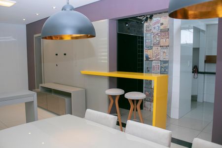 Sala de apartamento para alugar com 3 quartos, 117m² em Santo Antônio, Belo Horizonte