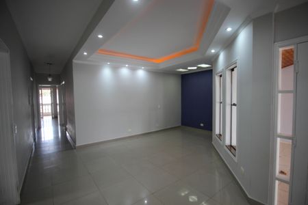 Sala de casa de condomínio para alugar com 4 quartos, 495m² em Jardim Ibiti do Paco, Sorocaba
