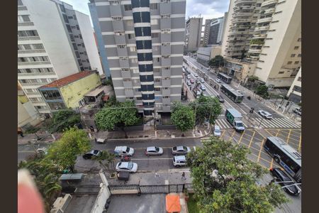 Vista da Sala/Quarto de kitnet/studio para alugar com 1 quarto, 31m² em Campos Elíseos, São Paulo