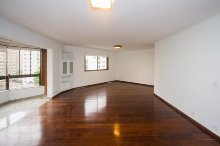 Apartamento para alugar com 4 quartos, 163m² em Brooklin, São Paulo