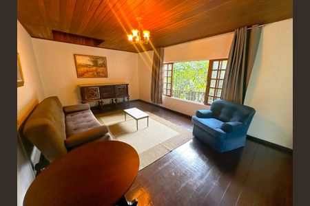 Sala de casa para alugar com 1 quarto, 130m² em São João do Rio Vermelho, Florianópolis