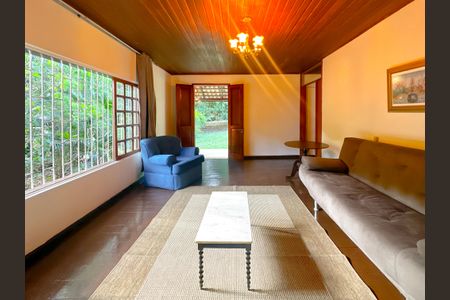 Sala de casa para alugar com 1 quarto, 130m² em São João do Rio Vermelho, Florianópolis