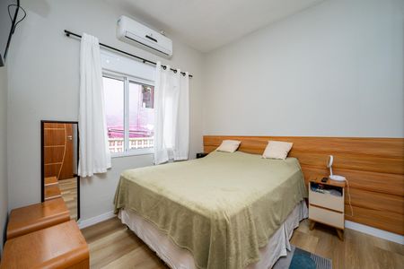 Quarto 1 de casa para alugar com 3 quartos, 303m² em Cidade Vargas, São Paulo