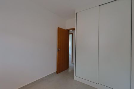 Quarto 1 de apartamento para alugar com 3 quartos, 169m² em Dona Clara, Belo Horizonte