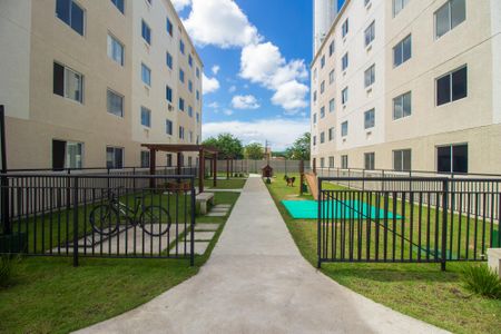 Apartamento para alugar com 40m², 2 quartos e 1 vaga Apartamento para alugar com 40m², 2 quartos e 1 vagaÁrea comum - Playground