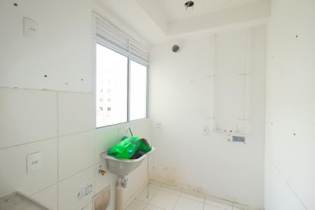 Apartamento para alugar com 40m², 2 quartos e 1 vaga Apartamento para alugar com 40m², 2 quartos e 1 vagaCozinha e Área de Serviço