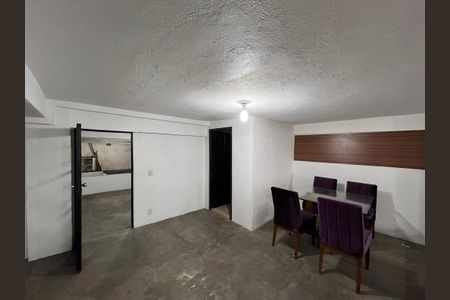 Cozinha de casa para alugar com 1 quarto, 210m² em Liberdade, São Paulo