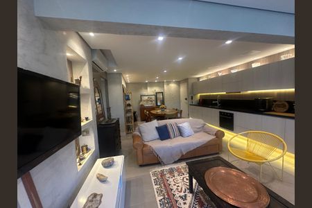 Sala de apartamento para alugar com 2 quartos, 82m² em Melville Empresarial Ii, Barueri