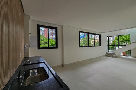 Sala de apartamento à venda com 3 quartos, 163m² em Santo Antônio, Belo Horizonte