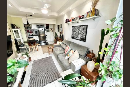 Sala de apartamento à venda com 2 quartos, 83m² em Sítio do Morro, São Paulo