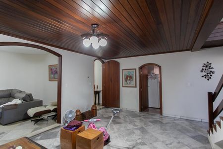 Sala 1 de casa à venda com 6 quartos, 310m² em São José, Belo Horizonte