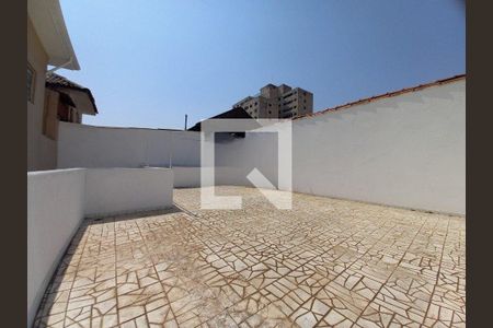Casa para alugar com 283m², 4 quartos e 6 vagas Casa para alugar com 283m², 4 quartos e 6 vagasTerraço
