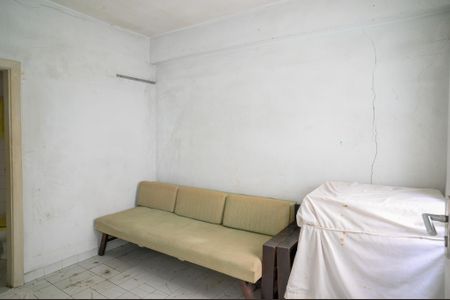 Casa para alugar com 283m², 4 quartos e 6 vagas Casa para alugar com 283m², 4 quartos e 6 vagasQuarto de Serviço