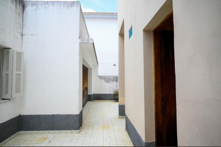 Casa para alugar com 283m², 4 quartos e 6 vagas Casa para alugar com 283m², 4 quartos e 6 vagasQuintal