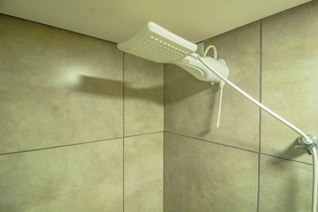 Studio para alugar com 18m², 1 quarto e sem vaga Studio para alugar com 18m², 1 quarto e sem vagaBanheiro social