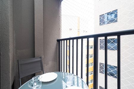 Apartamento para alugar com 37m², 1 quarto e sem vaga Apartamento para alugar com 37m², 1 quarto e sem vagaSacada