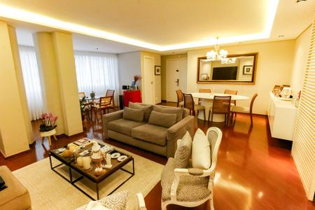 Sala de apartamento para alugar com 3 quartos, 116m² em Jardim Ampliação, São Paulo