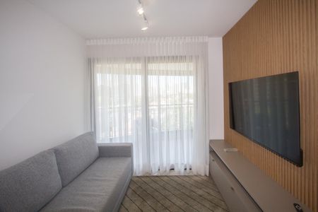 Sala de apartamento para alugar com 2 quartos, 70m² em Vila Cordeiro, São Paulo