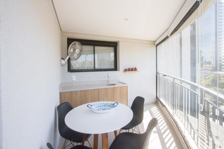 Varanda da Sala de apartamento para alugar com 2 quartos, 70m² em Vila Cordeiro, São Paulo
