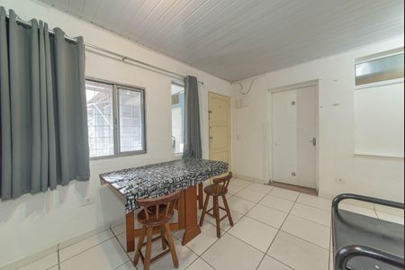 Sala/Cozinha de casa para alugar com 1 quarto, 34m² em Cidade Monções, São Paulo