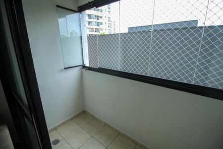 Apartamento para alugar com 2 quartos, 56m² em Vila Bertioga, São Paulo