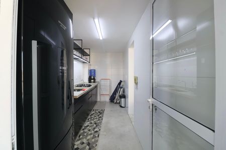 Apartamento para alugar com 70m², 2 quartos e 2 vagas Apartamento para alugar com 70m², 2 quartos e 2 vagasCozinha