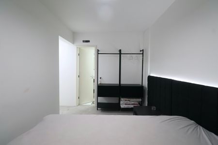 Apartamento para alugar com 70m², 2 quartos e 2 vagas Apartamento para alugar com 70m², 2 quartos e 2 vagasSuíte
