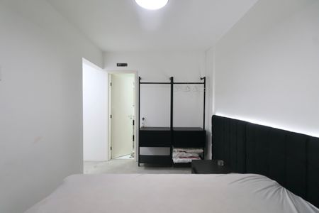 Apartamento para alugar com 70m², 2 quartos e 2 vagas Apartamento para alugar com 70m², 2 quartos e 2 vagasSuíte