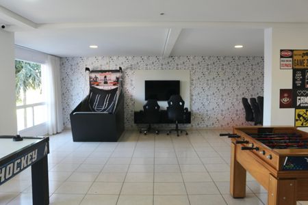 Apartamento para alugar com 70m², 2 quartos e 2 vagas Apartamento para alugar com 70m², 2 quartos e 2 vagasÁrea comum - Sala de jogos