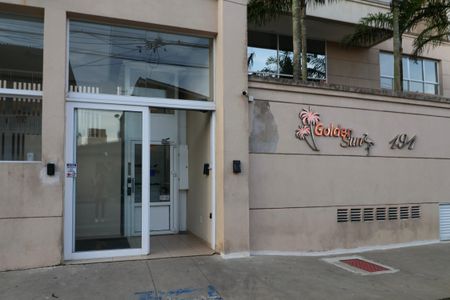 Apartamento para alugar com 70m², 2 quartos e 2 vagas Apartamento para alugar com 70m², 2 quartos e 2 vagasFachada