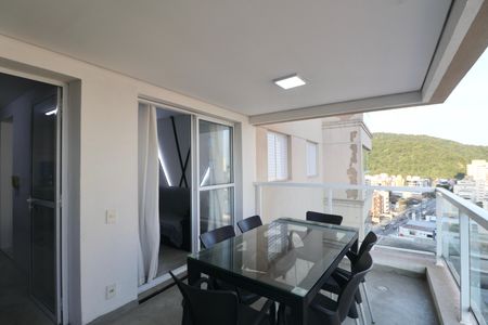 Apartamento para alugar com 70m², 2 quartos e 2 vagas Apartamento para alugar com 70m², 2 quartos e 2 vagasVaranda