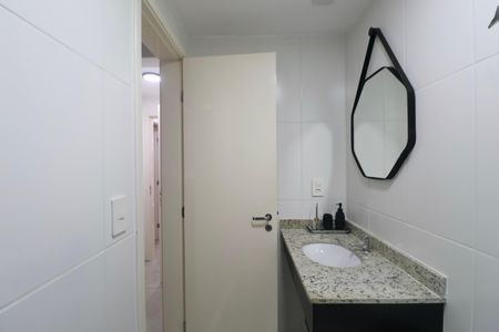 Apartamento para alugar com 70m², 2 quartos e 2 vagas Apartamento para alugar com 70m², 2 quartos e 2 vagasBanheiro Suíte