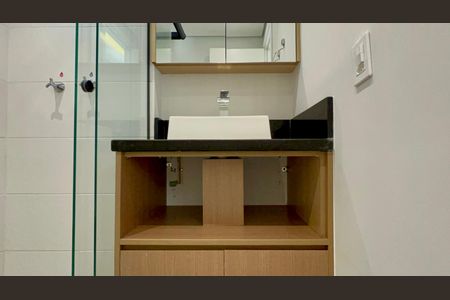 Apartamento para alugar com 63m², 2 quartos e 1 vaga Apartamento para alugar com 63m², 2 quartos e 1 vagaBanheiro