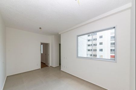 Apartamento à venda com 47m², 2 quartos e 1 vaga Apartamento à venda com 47m², 2 quartos e 1 vagaSala