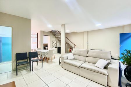 Sala de casa de condomínio à venda com 3 quartos, 216m² em Botafogo, Rio de Janeiro