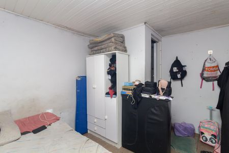 Sala/Quarto de casa para alugar com 1 quarto, 150m² em Parque Paineiras, São Paulo