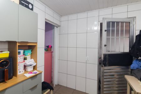 Cozinha de casa para alugar com 1 quarto, 150m² em Parque Paineiras, São Paulo