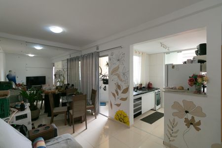 Apartamento à venda com 89m², 2 quartos e 2 vagas Apartamento à venda com 89m², 2 quartos e 2 vagasSala