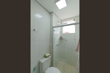 Apartamento à venda com 89m², 2 quartos e 2 vagas Apartamento à venda com 89m², 2 quartos e 2 vagasBanheiro da Suíte