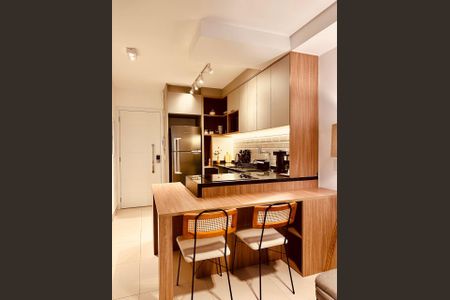 Cozinha de kitnet/studio para alugar com 1 quarto, 44m² em Vila Itapura, Campinas