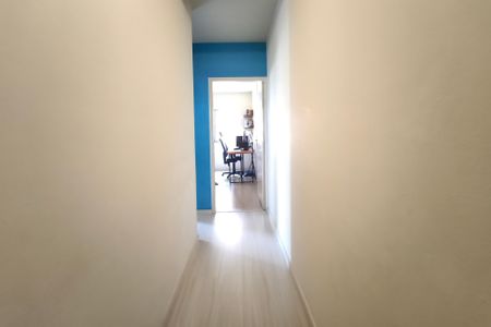 Corredor - Quartos de apartamento à venda com 2 quartos, 64m² em Vila Mimosa, Campinas