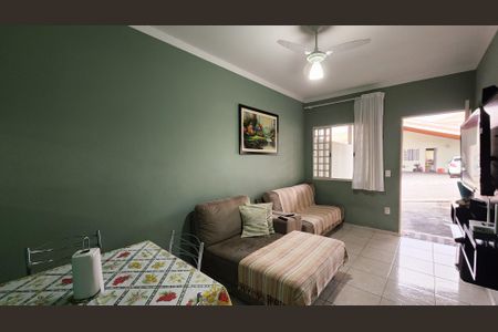 Sala de casa de condomínio à venda com 2 quartos, 54m² em Jardim Colonia, Jundiaí