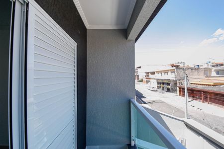 Casa à venda com 3 quartos, 178m² em Vila Paulo Silas, São Paulo