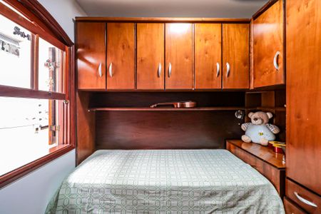 Casa à venda com 190m², 4 quartos e 2 vagas Casa à venda com 190m², 4 quartos e 2 vagasQuarto 1