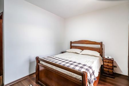 Casa à venda com 190m², 4 quartos e 2 vagas Casa à venda com 190m², 4 quartos e 2 vagasSuíte