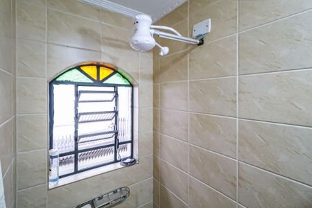 Casa à venda com 190m², 4 quartos e 2 vagas Casa à venda com 190m², 4 quartos e 2 vagasBanheiro da Suíte