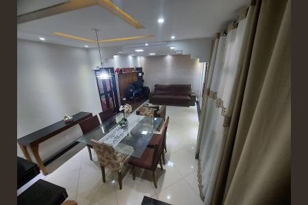 Sala de casa à venda com 3 quartos, 240m² em Jardim América, Rio de Janeiro