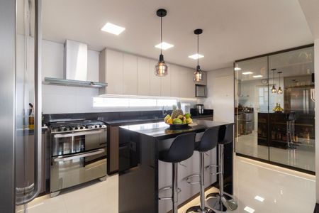 Apartamento à venda com 116m², 3 quartos e 2 vagas Apartamento à venda com 116m², 3 quartos e 2 vagasCozinha