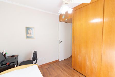 Apartamento à venda com 116m², 3 quartos e 2 vagas Apartamento à venda com 116m², 3 quartos e 2 vagasQuarto 2